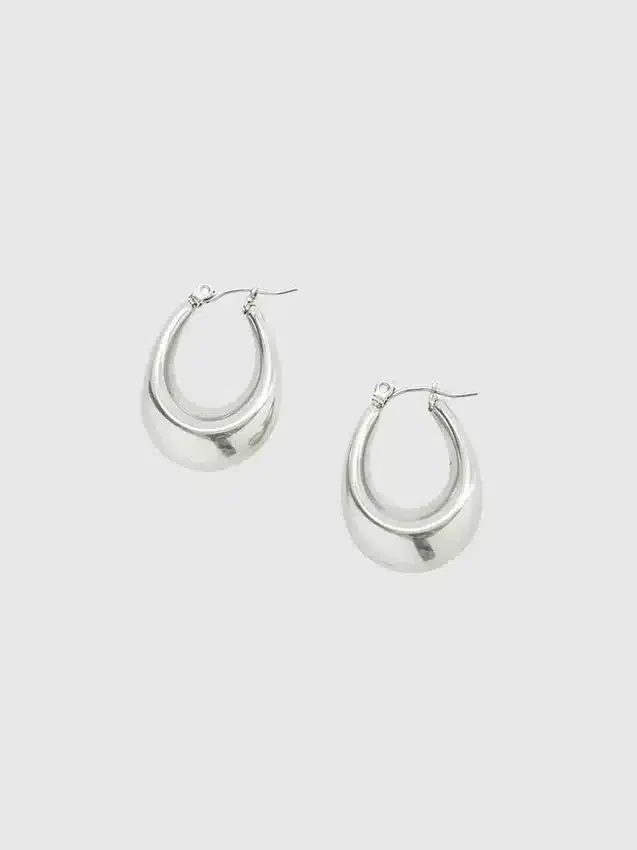 Aretes de aro ovalados de plata de Admiral Row