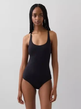 Bañador de una pieza con espalda cruzada