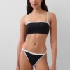 Bajo de bikini