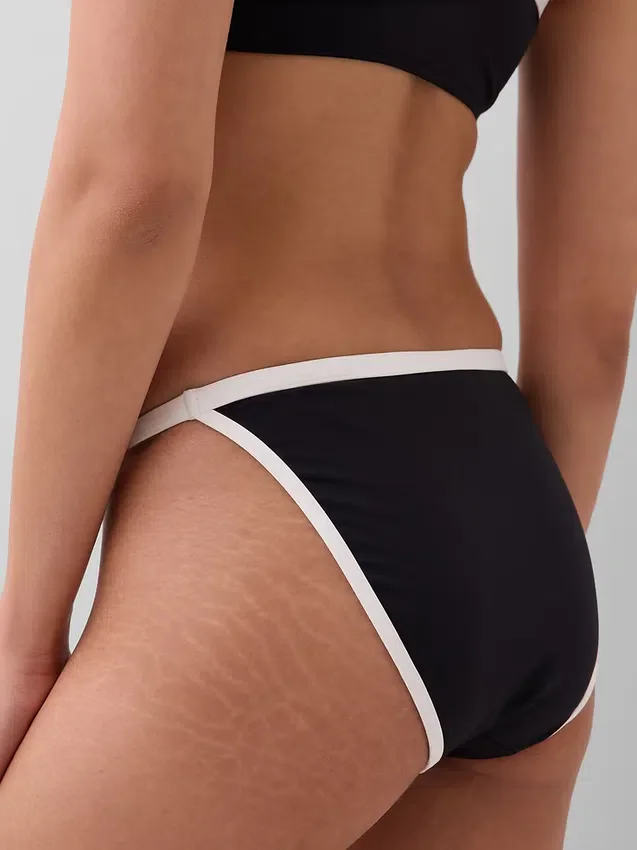 Bajo de bikini