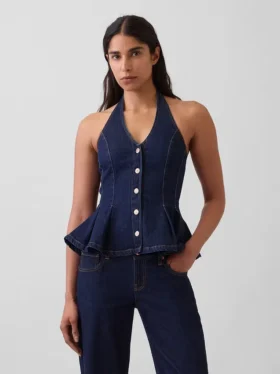 Blusa ajustada de mezclilla con cuello halter y peplum