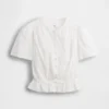Blusa corta con peplum y cierre frontal de botones