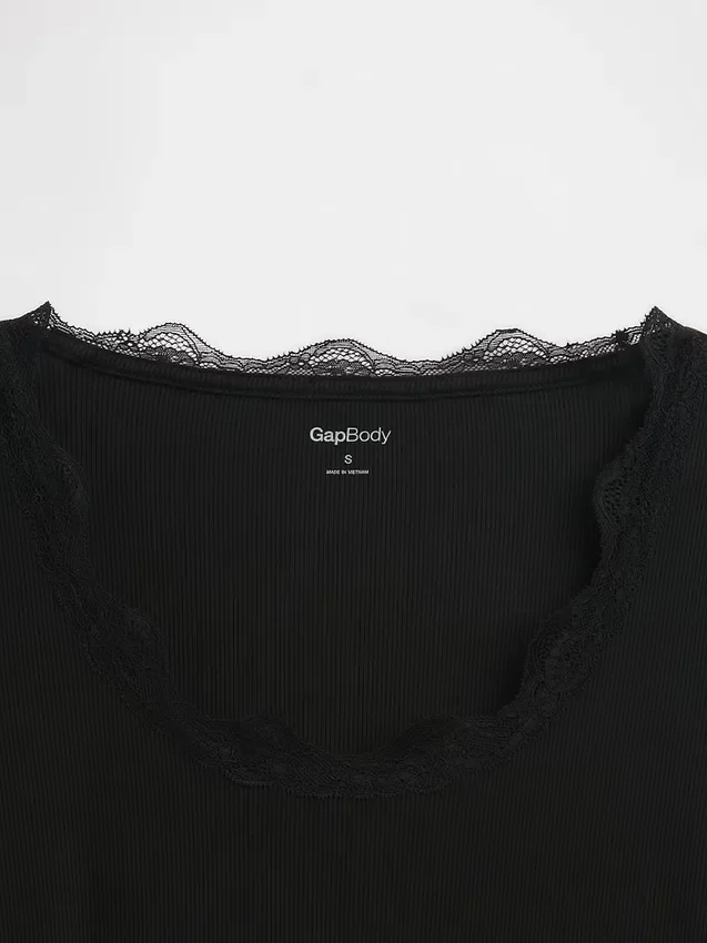 Blusa de pijama con ribete de encaje y patrón de mini acanalado