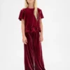 Blusa de terciopelo con peplum para niños