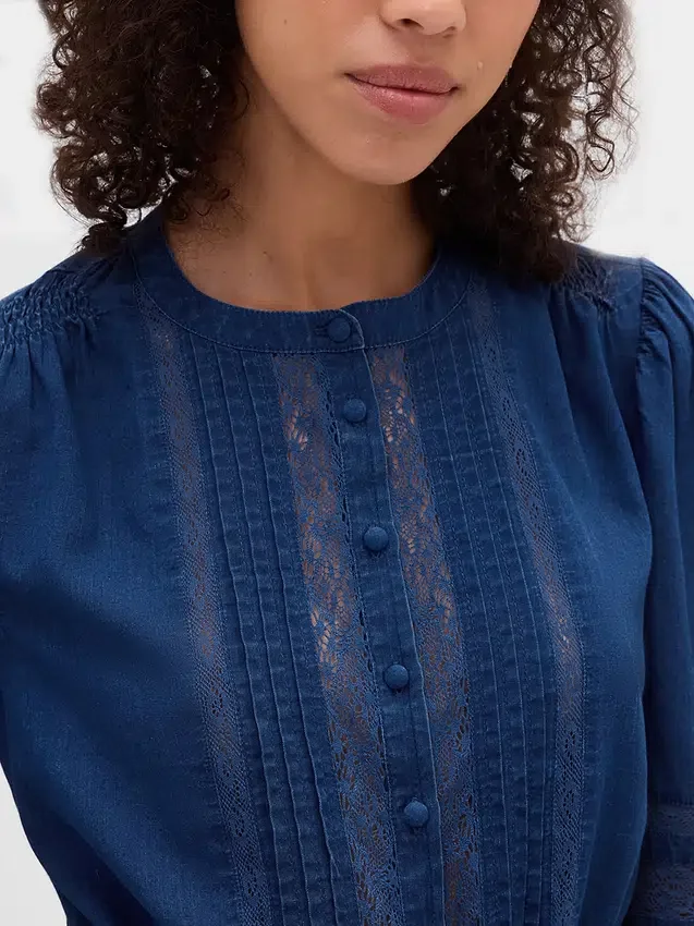 Blusa de voile con ribete de encaje