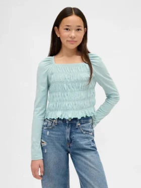 Blusa infantil con cuello cuadrado y fruncido