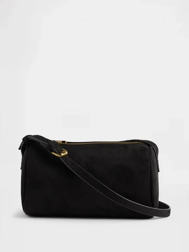 Bolso tipo barril de gamuza vegana