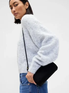 Bolso tipo barril de gamuza vegana