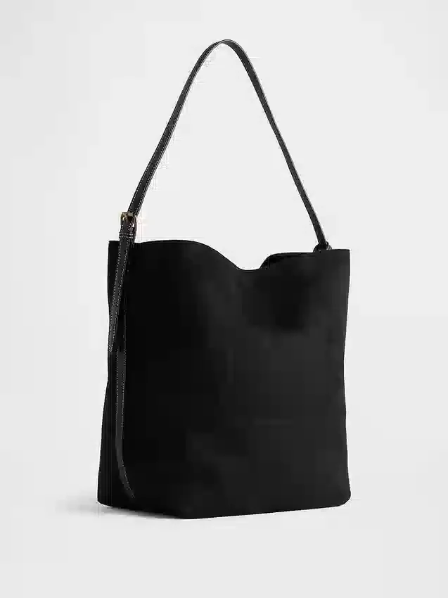 Bolso tipo cubo de gamuza vegana