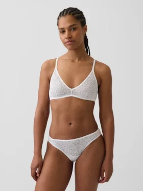 Bralette de encaje Madesoft con escote profundo