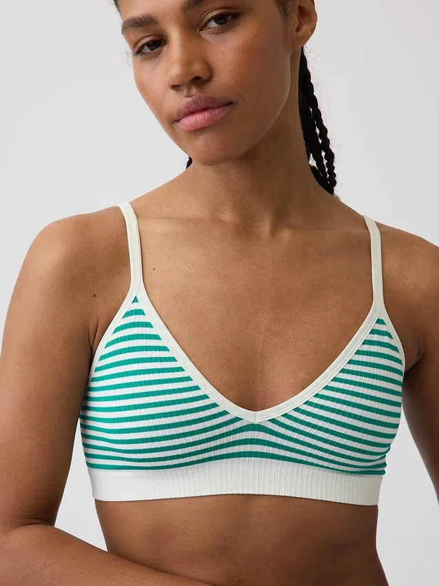 Bralette triangular sin costuras con tejido acanalado