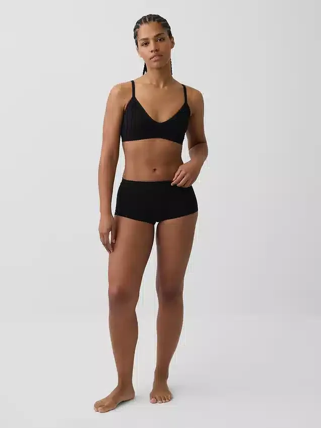 Bralette triangular sin costuras con tejido acanalado