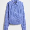 Camisa ajustada corta de algodón orgánico