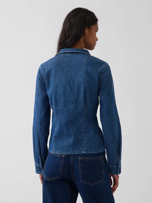 Camisa ajustada de mezclilla