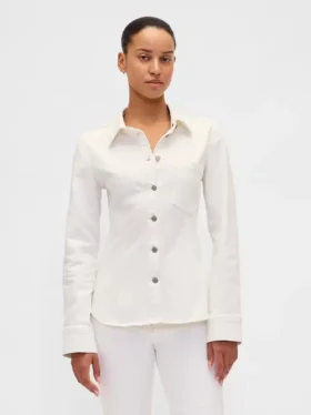 Camisa de mezclilla entallada