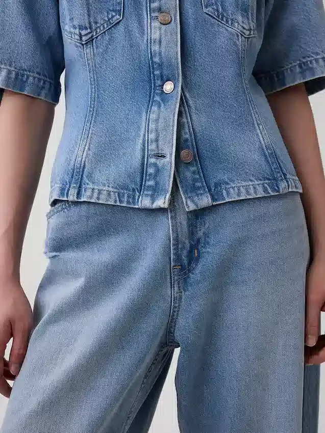 Camisa de mezclilla ultrasuave con bolsillos