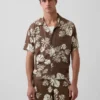Camisa holgada con cuello camp