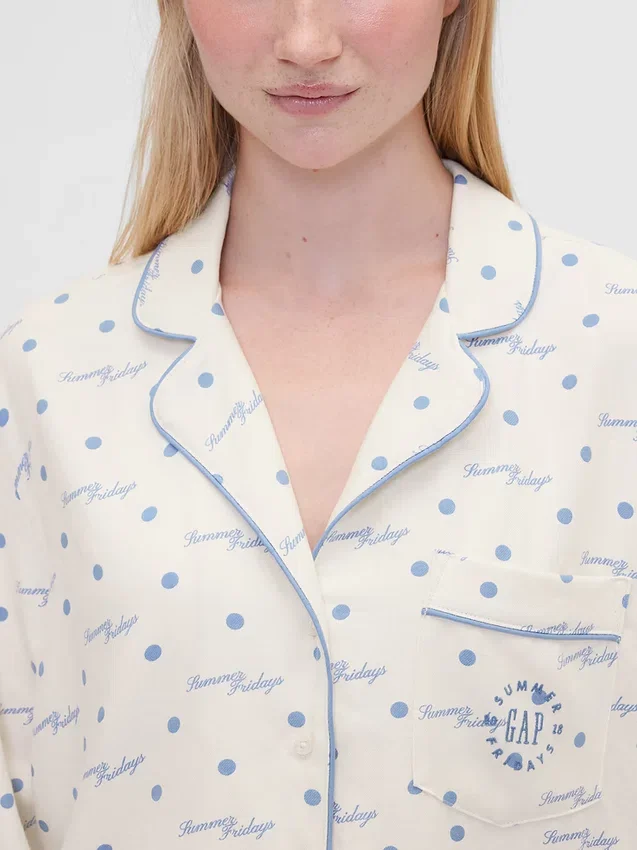 Camisas de pijama de franela holgada con lunares de GAP × Summer Fridays