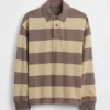 Camisas infantiles de tejido grueso y corte holgado