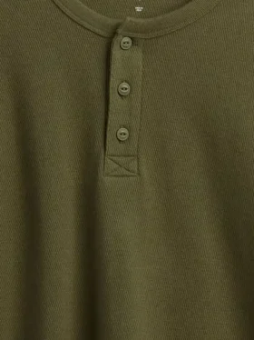 Camiseña holgada de niños estilo Henley