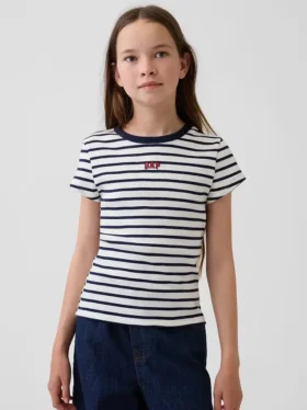 Camiseña infantil de canalé con bordados