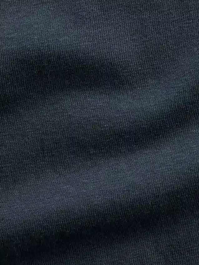 Camiseta 100 % algodón con efecto encogido auténtico