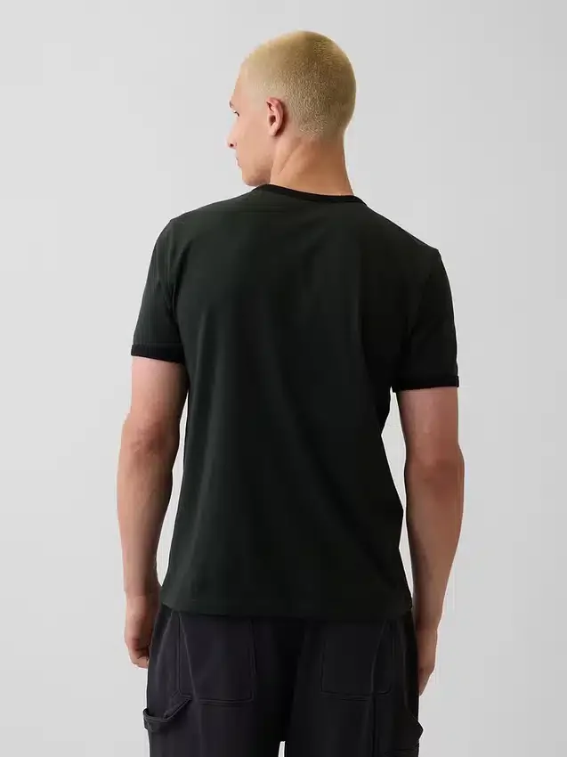 Camiseta clásica
