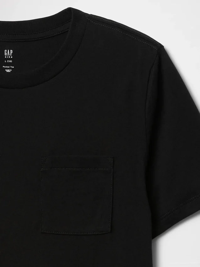 Camiseta con bolsillo para niños