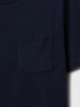 Camiseta con bolsillo para niños