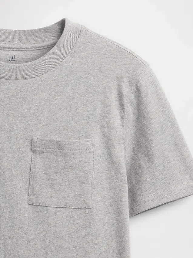 Camiseta con bolsillo para niños