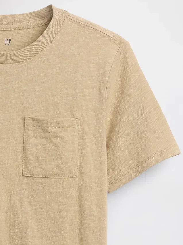 Camiseta con bolsillo para niños