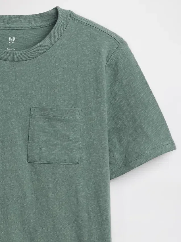 Camiseta con bolsillo para niños