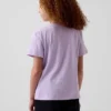 Camiseta con diseño gráfico para niños