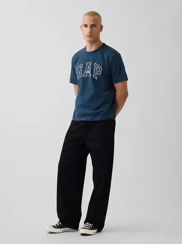 Camiseta con el Arch Logo de Gap