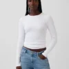 Camiseta de canalé moderna