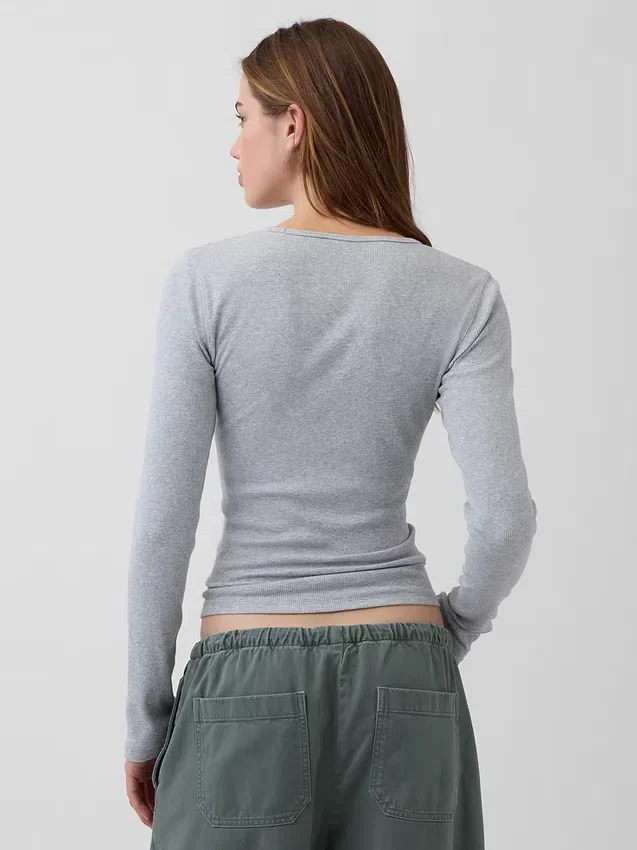 Camiseta de canalé moderna