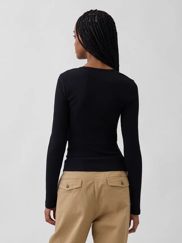 Camiseta de canalé moderna