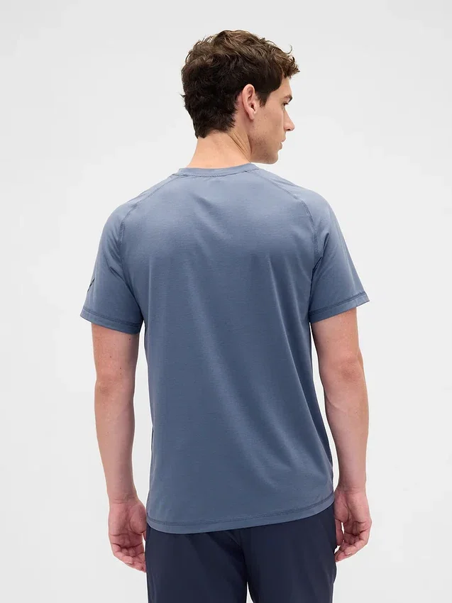 Camiseta deportiva Hill City