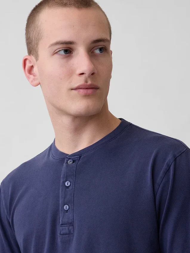Camiseta Henley holgada