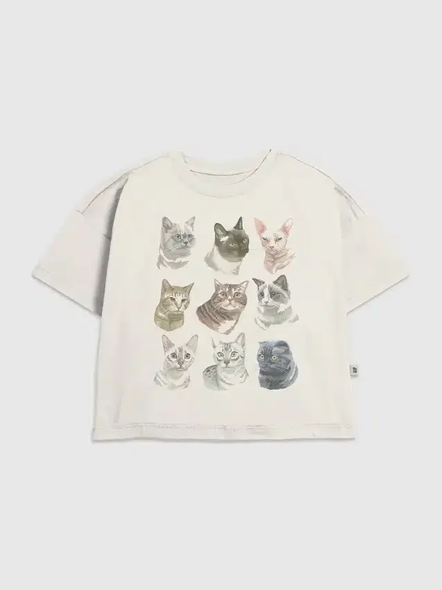 Camiseta infantil con diseño de caras de gatos