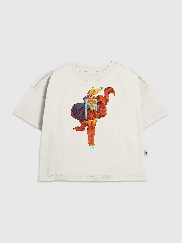 Camiseta infantil con gráfico de Supergirl «Fuel Your Flight»