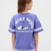 Camiseta infantil oversize con diseño gráfico