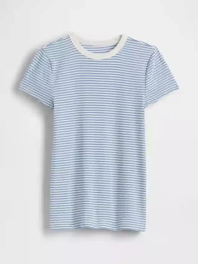 Camiseta moderna de cuello redondo