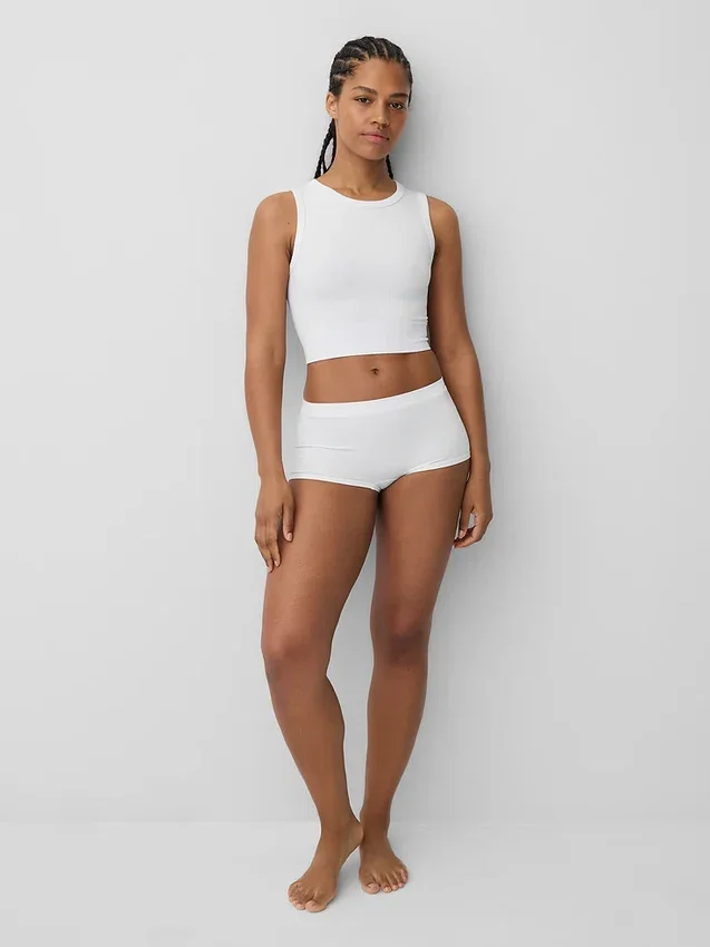 Camiseta sin costuras de canalé corta