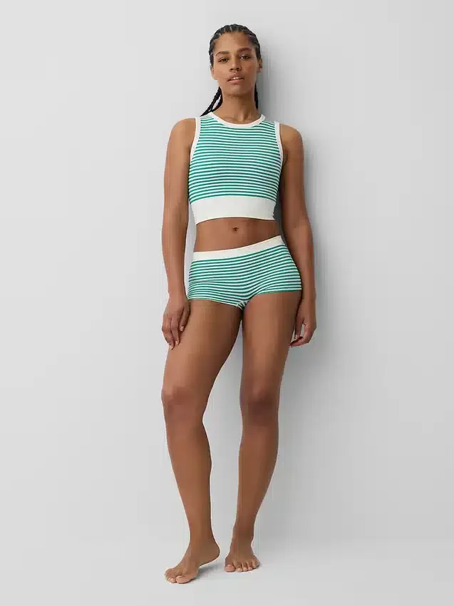Camiseta sin costuras de canalé corta
