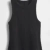 Camiseta sin mangas con cuello halter de punto acanalado grueso
