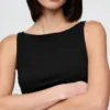 Camiseta sin mangas corta de jersey de punto tupido con cuello barco
