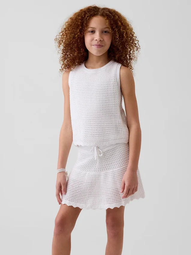 Camiseta sin mangas de ganchillo para niños
