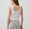 Camiseta sin mangas de pijama con ribete de encaje y costuras finas