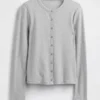 Cardigan moderno de cuello redondo